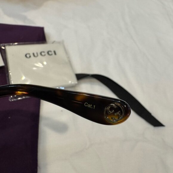 Authentic Gucci Brown Oversized Sunglasses - Picture 12 of 14